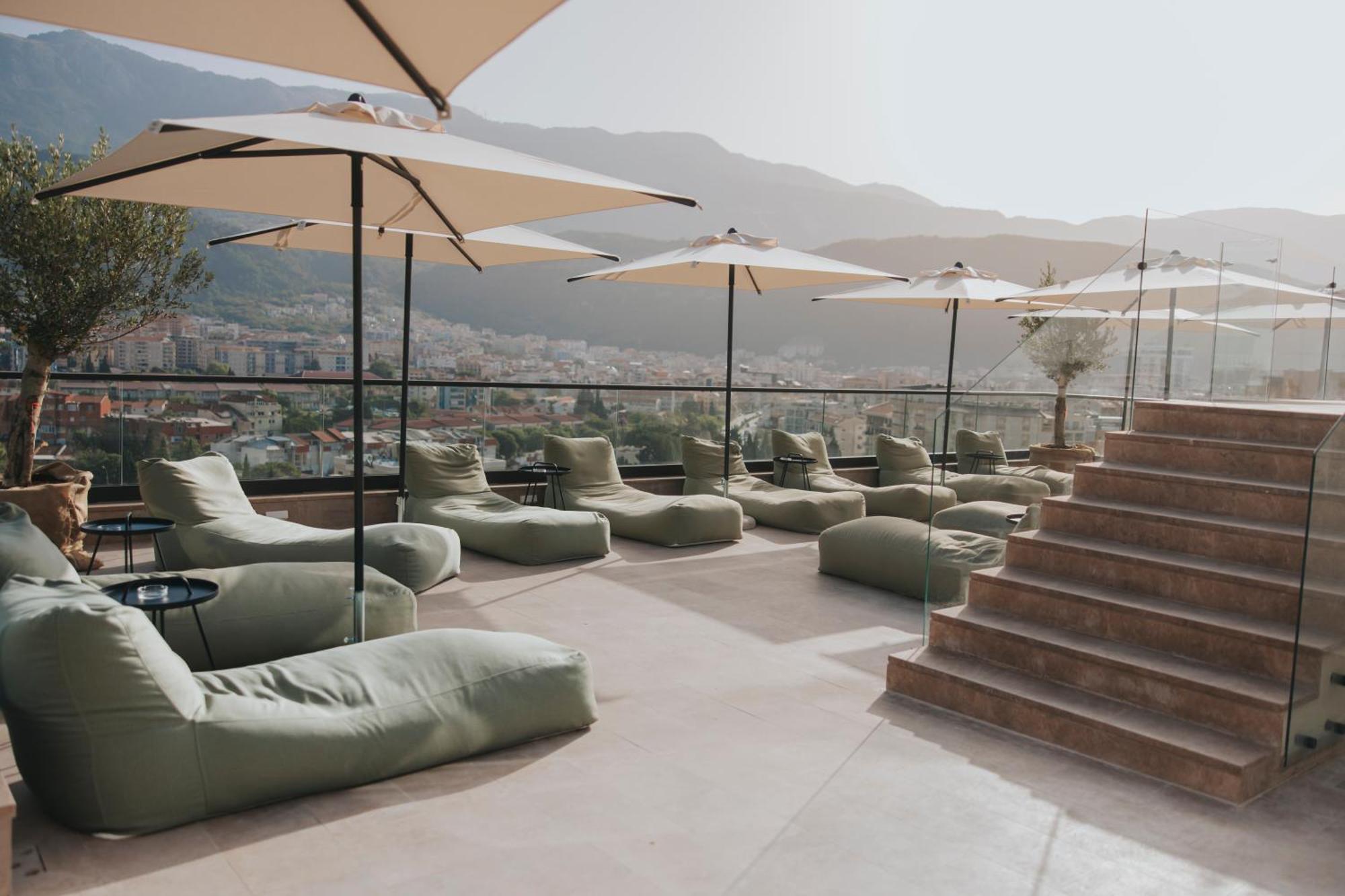 Infinity Hotel & More Budva Exterior foto
